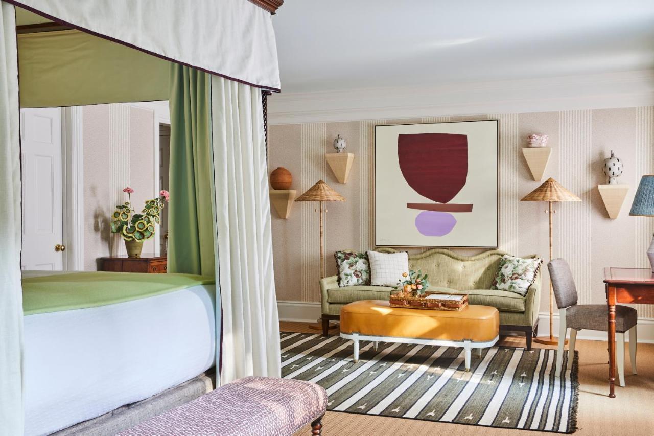 The Mayflower Inn & Spa, Auberge Resorts Collection Washington Exterior photo