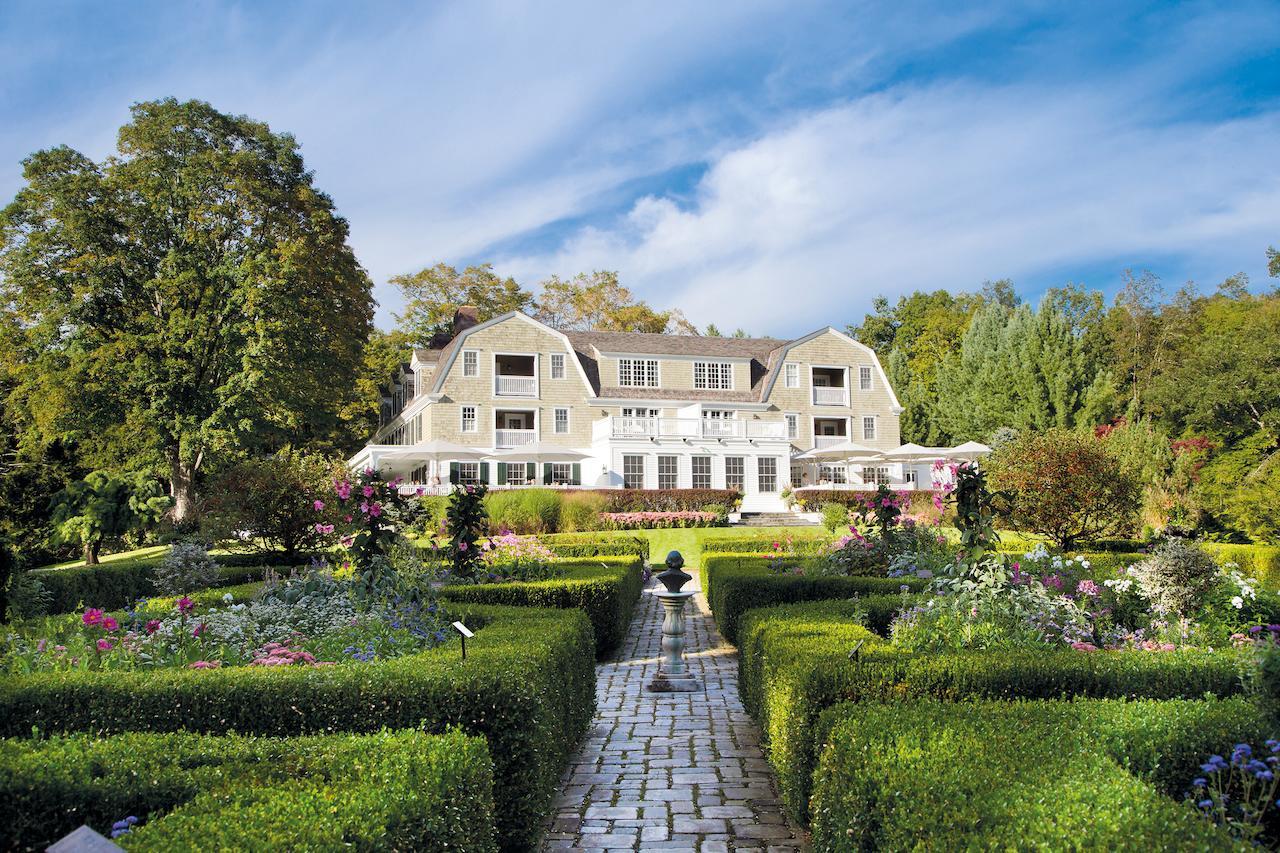 The Mayflower Inn & Spa, Auberge Resorts Collection Washington Exterior photo