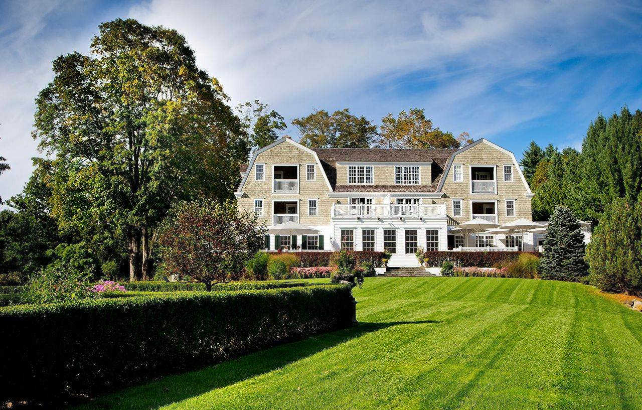 The Mayflower Inn & Spa, Auberge Resorts Collection Washington Exterior photo